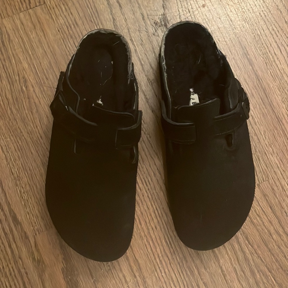 Birkenstocks Boston Shearling suede leather clogs